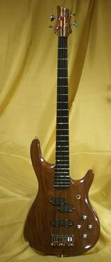 walnut bass (fretless)